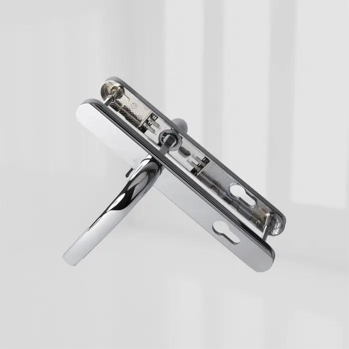 greenteQ ALPHA Lever/Lever Door Handle - Polished Chrome - Short Backplate - Sprung, 92mm Centres